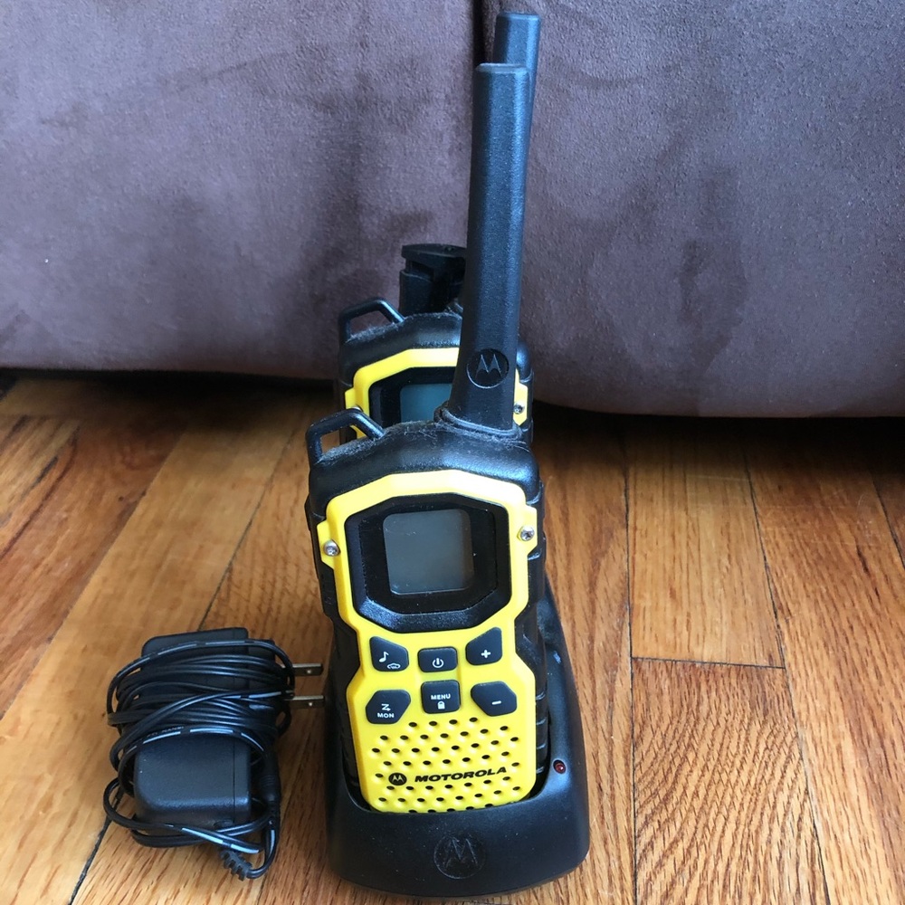 Motorola MS350r Walkie Talkie